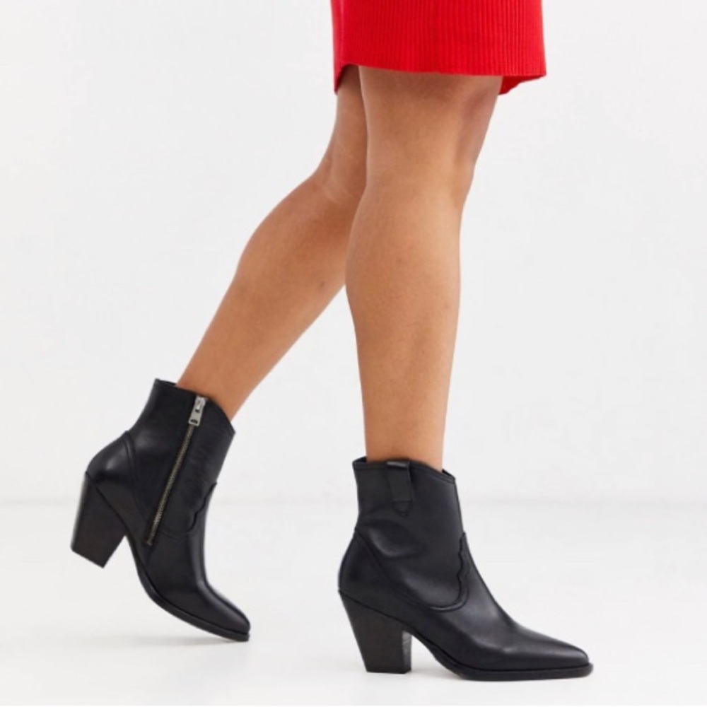 ALLSAINTS Rolene Croco Bootie Berry Croc 39